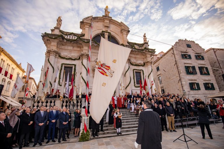 SVE ĆE OVISITI O MJERAMA – dajte prijedloge programa Feste sv. Vlaha i Dana Grada 2021. godine