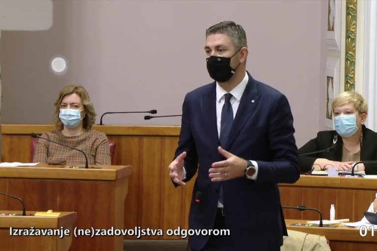 Franković u Saboru pitao ministra Beroša oko ambulante na Koločepu