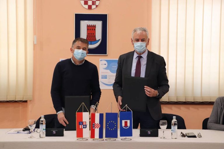 OPUZEN Potpisan ugovor o opremanju i uređenju Centra za nadzor poplava i prevenciju rizika