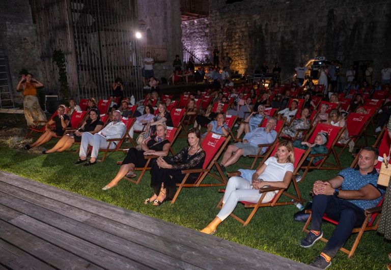 SVEČANO OTVOREN PONTA LOPUD FESTIVAL