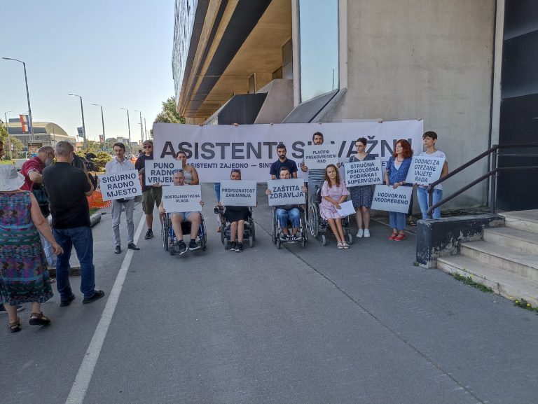 Osobni asistenti traže bolje uvjete rada: Ne cijeni nas se koliko bi trebalo