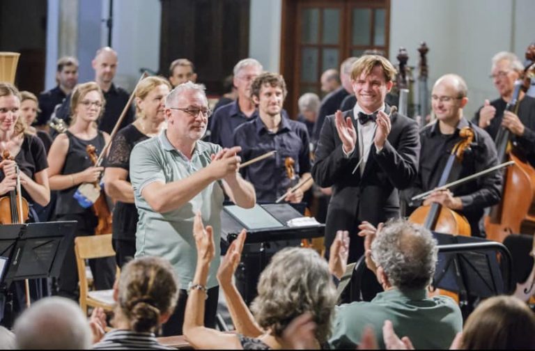 Orkestar u punom pogonu – Dubrovačka uvertira Davora Bobića premijerno izvedena u Male braće