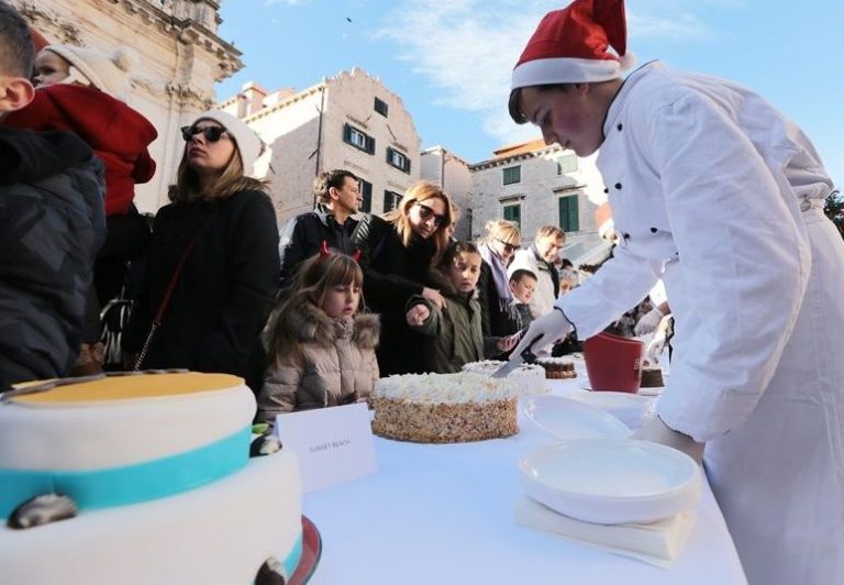 HUMANITARNI TORTA PARTY Zasladite se i zabavite uz Luku Nižetića