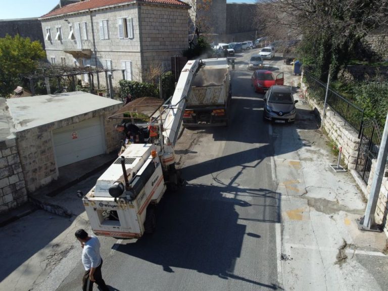 Zagrebačka ulica u utorak i srijedu zatvorena za  kamione i autobuse