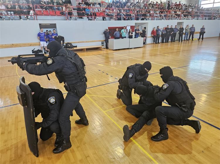 Metković: Policija održala Dan otvorenih vrata