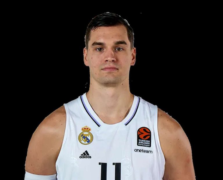 Hezonja potpisao ugovor s Barcelonom i postao jedan od najskupljih igrača u Europi