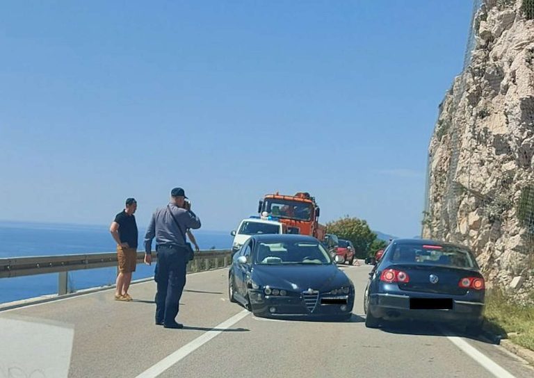 Prometna na Magistrali prema Župi, kolone u oba smjera