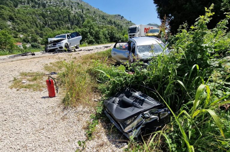 Prometna nesreća kod Komina