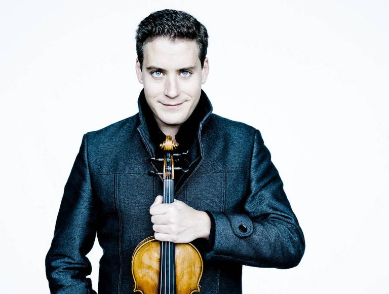 Violinist Kristóf Baráti s Komornim orkestrom Mendelssohn u Dvoru