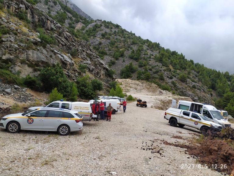 Dubrovački HGSS sudjelovao u akciji spašavanja na Biokovu