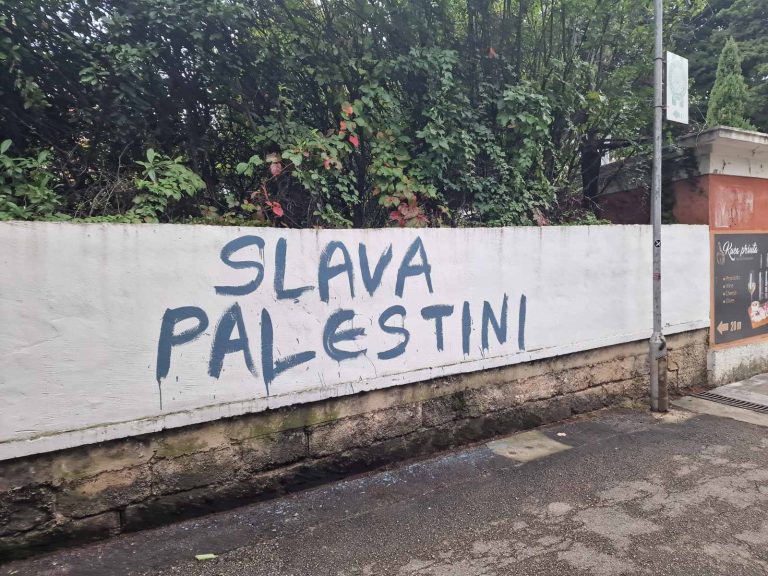 Osvanuo grafit u blizini Lapadske place u znak podrške Palestini