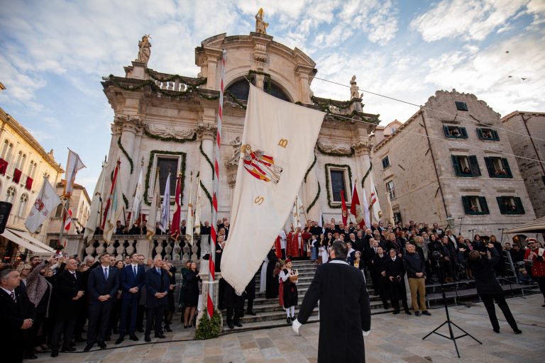 Grad poziva: pošaljite prijedloge programa za Festu sv. Vlaha i Dan grada