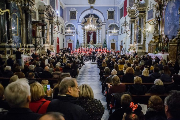 Tradicionalni božićni koncert dubrovačkog orkestra, zborova i solista