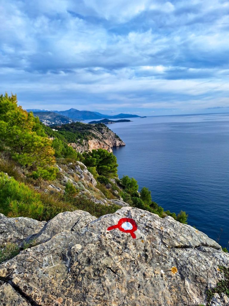 FOTO Akcija uređenja Male Petke, zapuštenog raja u sred Grada