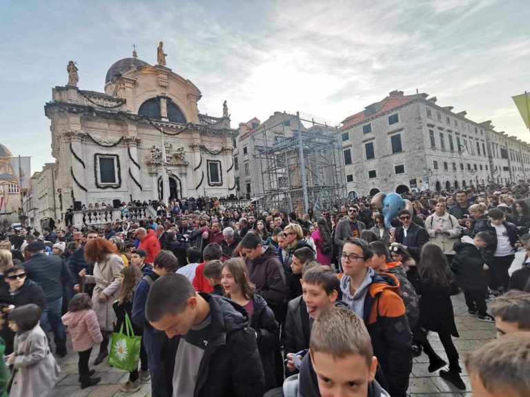 Na današnjoj tradicionalnoj tombuli prikupljeno 5378,30 eura