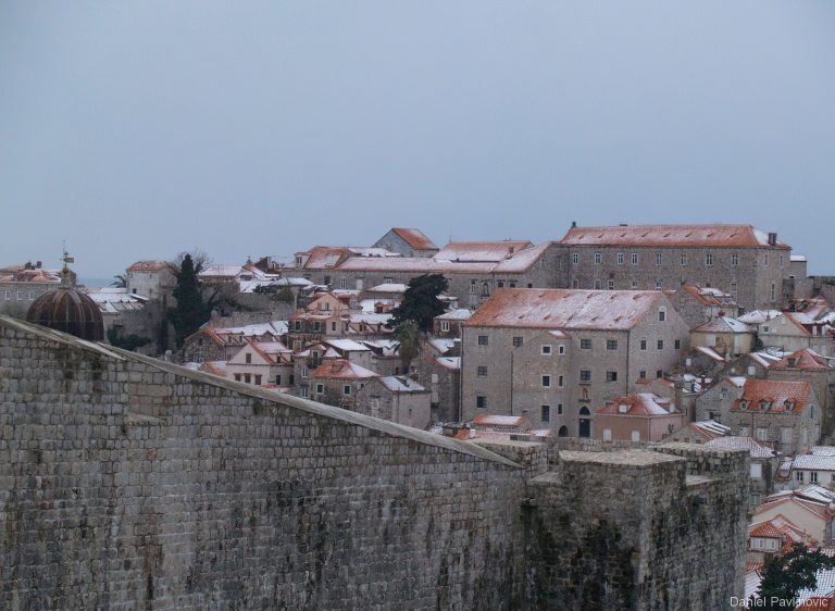 NA DANAŠNJI DAN PRIJE 18 GODINA POGLEDAJTE snježne fotografije Dubrovnika