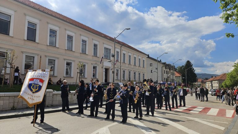 Glazba Ston gostovala na 6. Državnom natjecanju mažoretkinja u Tomislavgradu