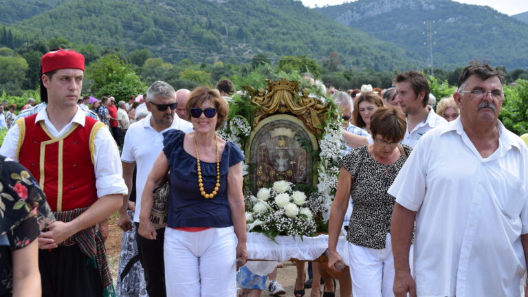 Proslavu Gospe od Čarskog polja predvodi generalni vikar Pervan