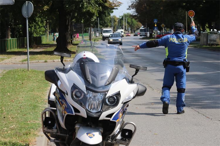 AKCIJA POLICIJE Sutra će pojačano nadzirati “četiri ubojice u prometu”