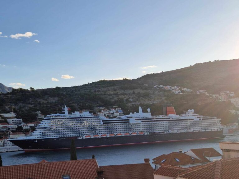 Queen Anne – novi luksuzni brod za turistička krstarenja kompanije Cunard Line po prvi put u Gružu