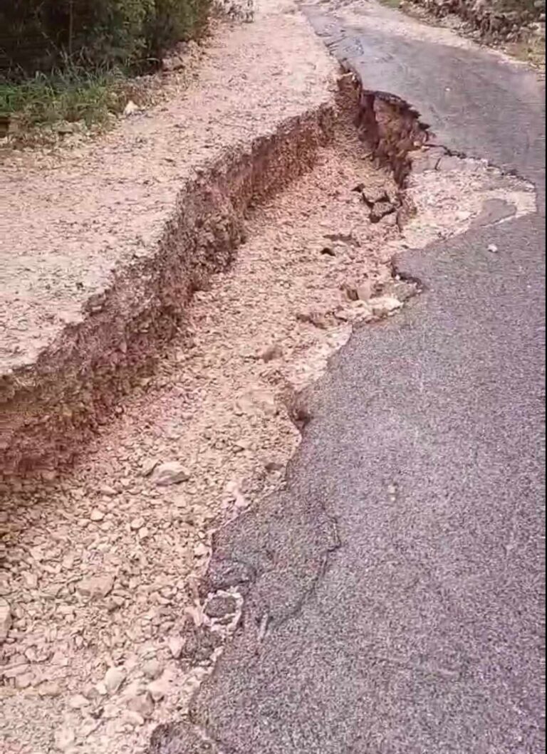 FOTO Knežica nakon nevremena, situacija se dodatno pogoršala