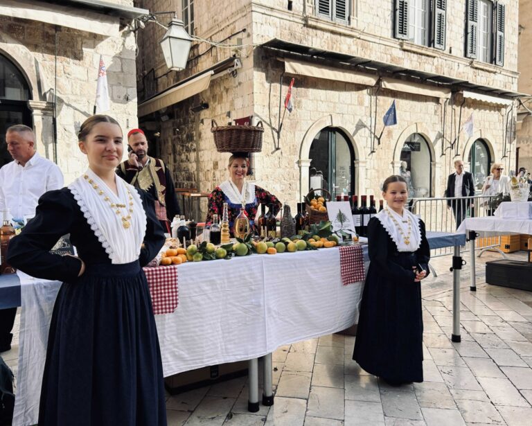 Na Dubrovačkoj trpezi za Dom Maslina prikupljeno gotovo 16 tisuća eura