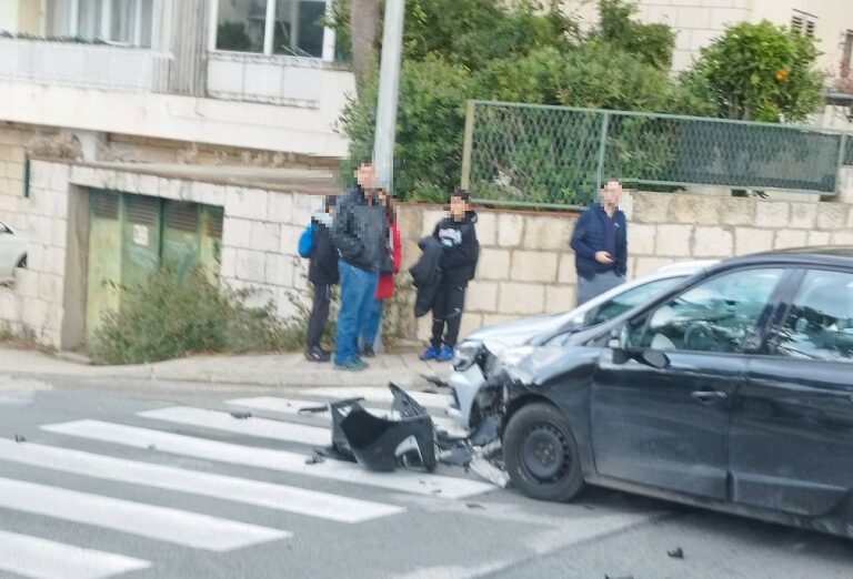 OPREZ VOZAČI: sudar na raskrižju pokraj Doma zdravlja